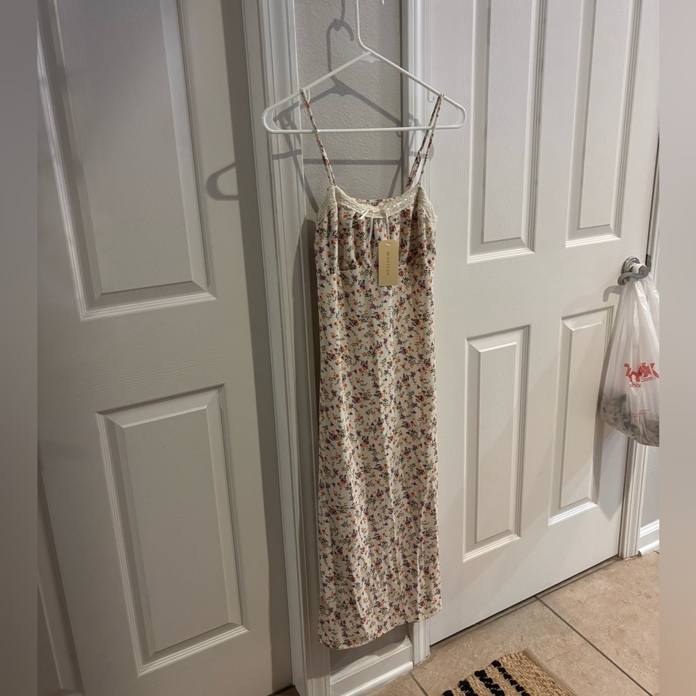 Monteau Floral Midi Dress stunning NWTS XS